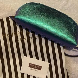 Henri Bendel Cosmetic Case